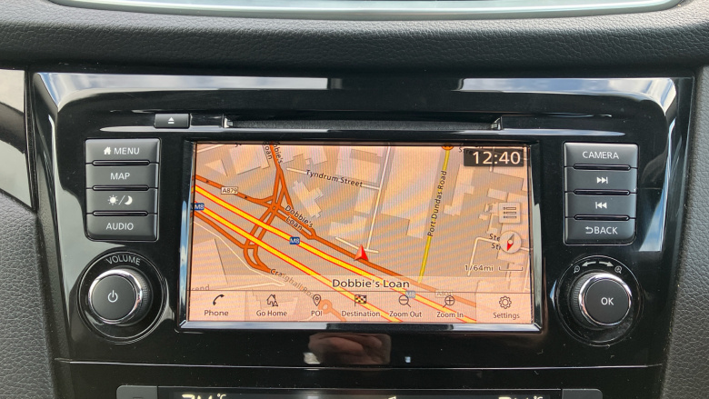 Nissan Qashqai 1.3 DiG-T Acenta Premium 5dr Petrol Hatchback